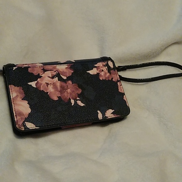 Victoria Secret Wristlet Wallet Pink Floral - Picture 5 of 10